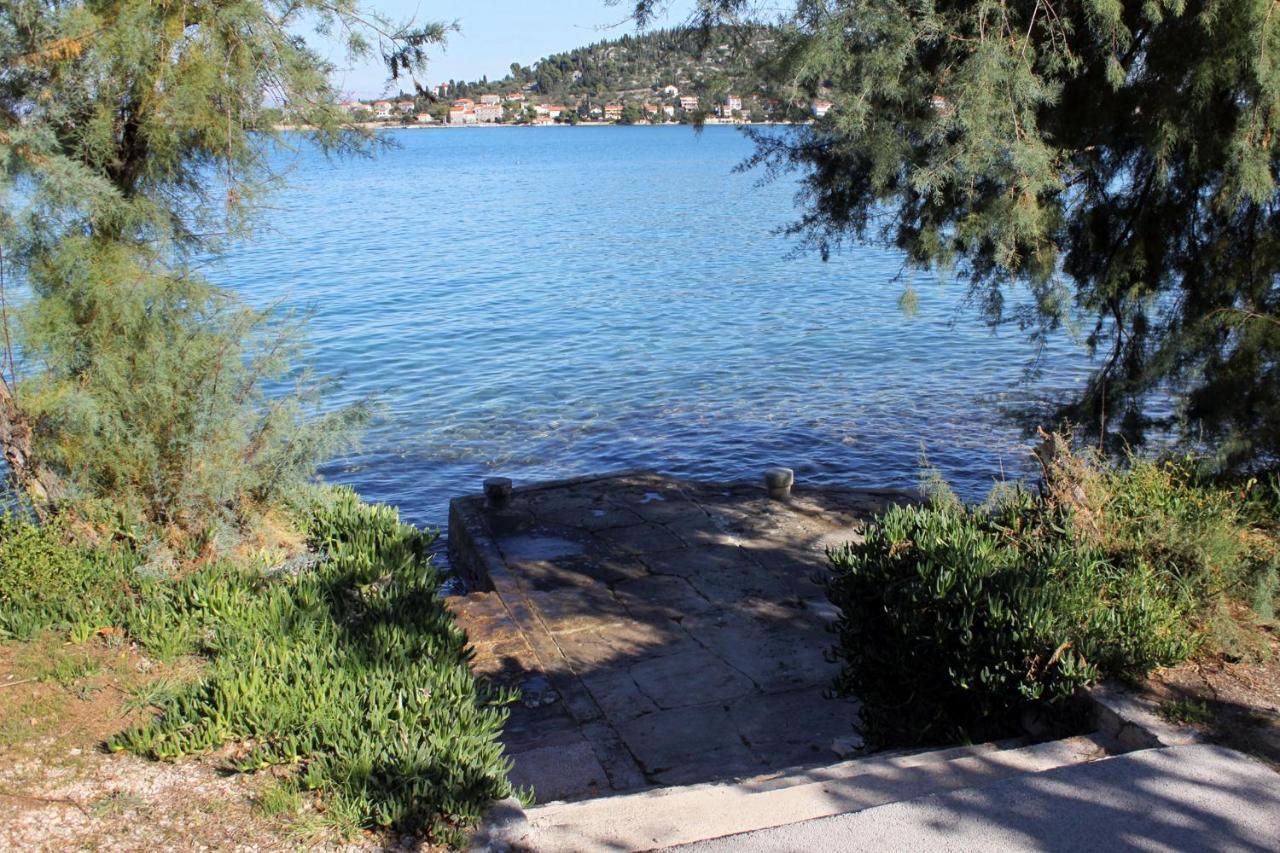 Apartments By The Sea Kali, Ugljan - 8202 Εξωτερικό φωτογραφία
