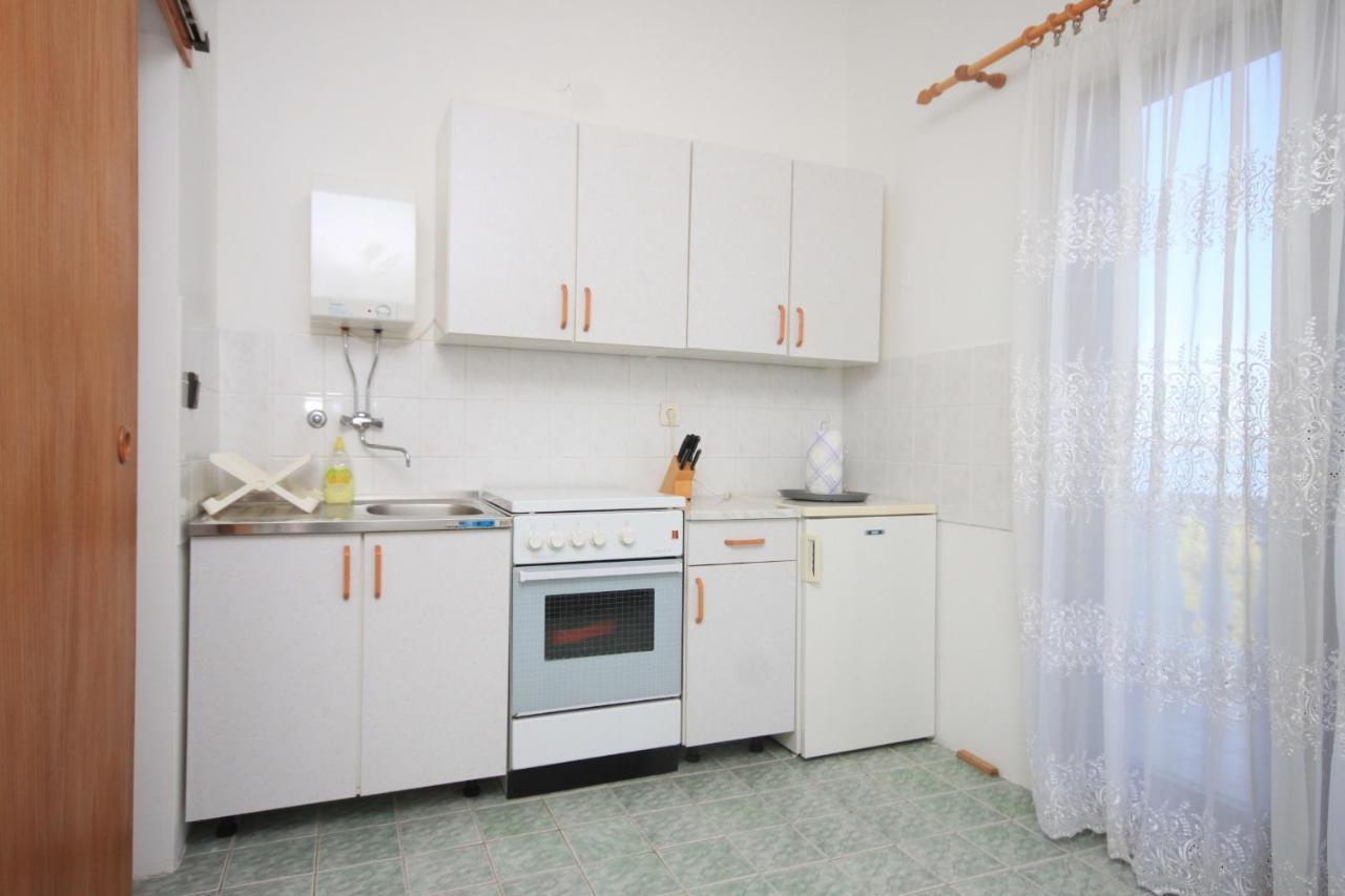 Apartments By The Sea Kali, Ugljan - 8202 Εξωτερικό φωτογραφία