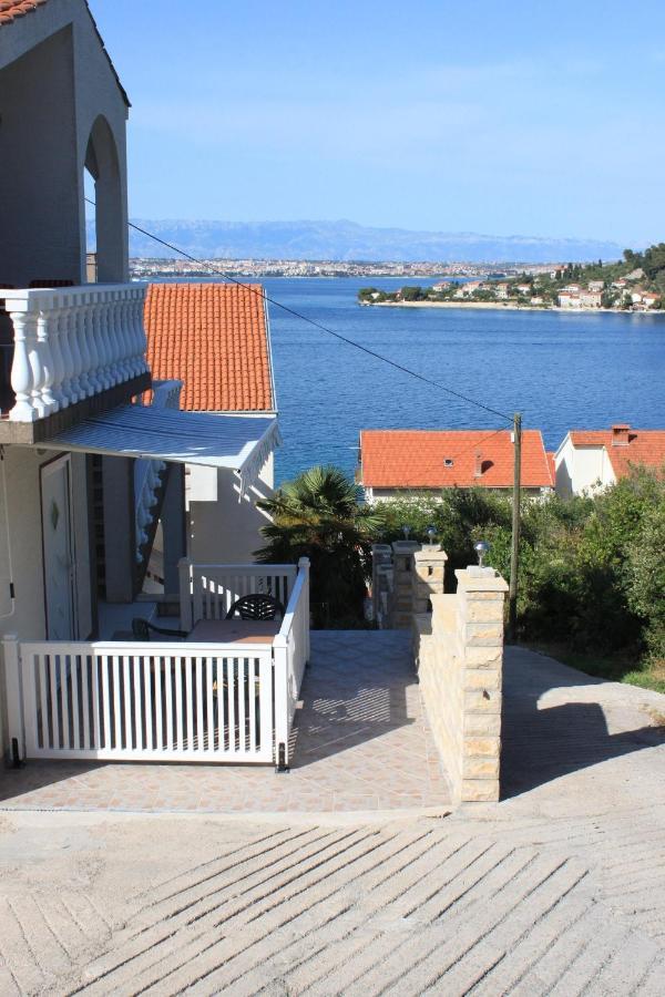 Apartments By The Sea Kali, Ugljan - 8202 Εξωτερικό φωτογραφία